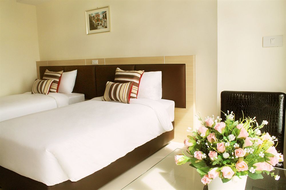 Oyo 234 Tara Grande Hotel & Spa Bangkok Exteriér fotografie