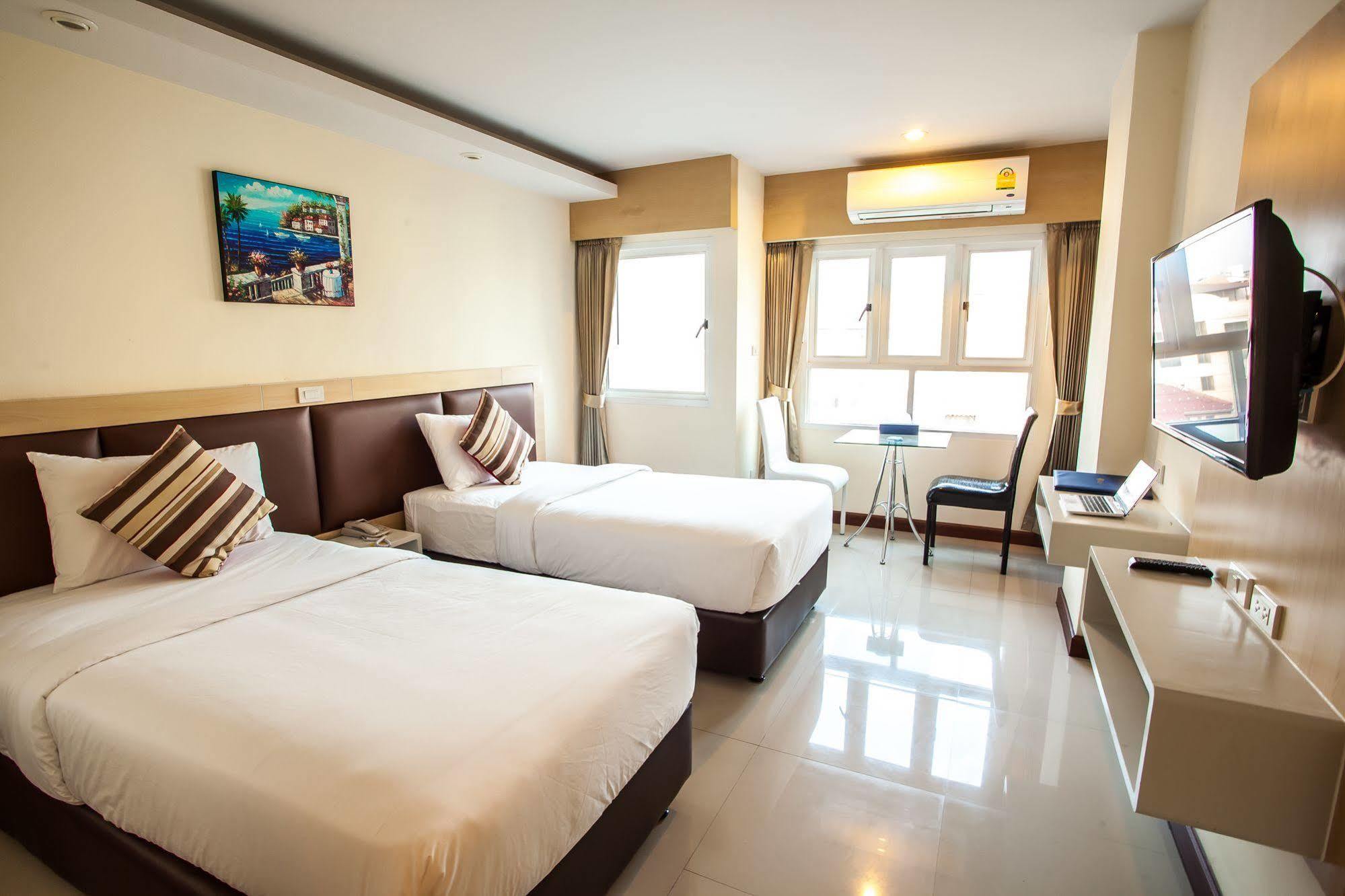 Oyo 234 Tara Grande Hotel & Spa Bangkok Exteriér fotografie