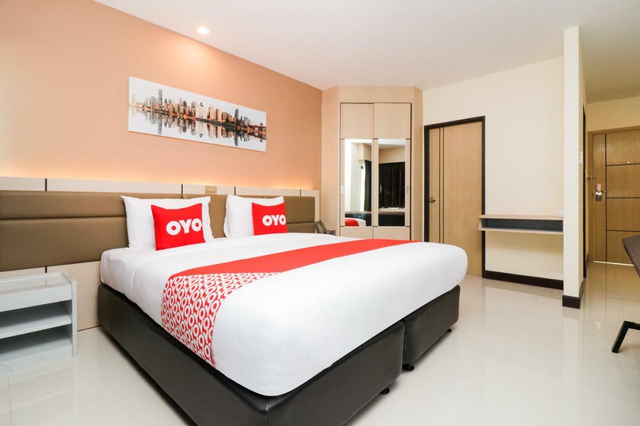 Oyo 234 Tara Grande Hotel & Spa Bangkok Exteriér fotografie