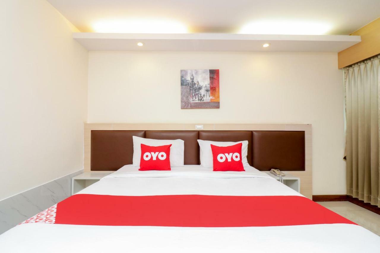 Oyo 234 Tara Grande Hotel & Spa Bangkok Exteriér fotografie