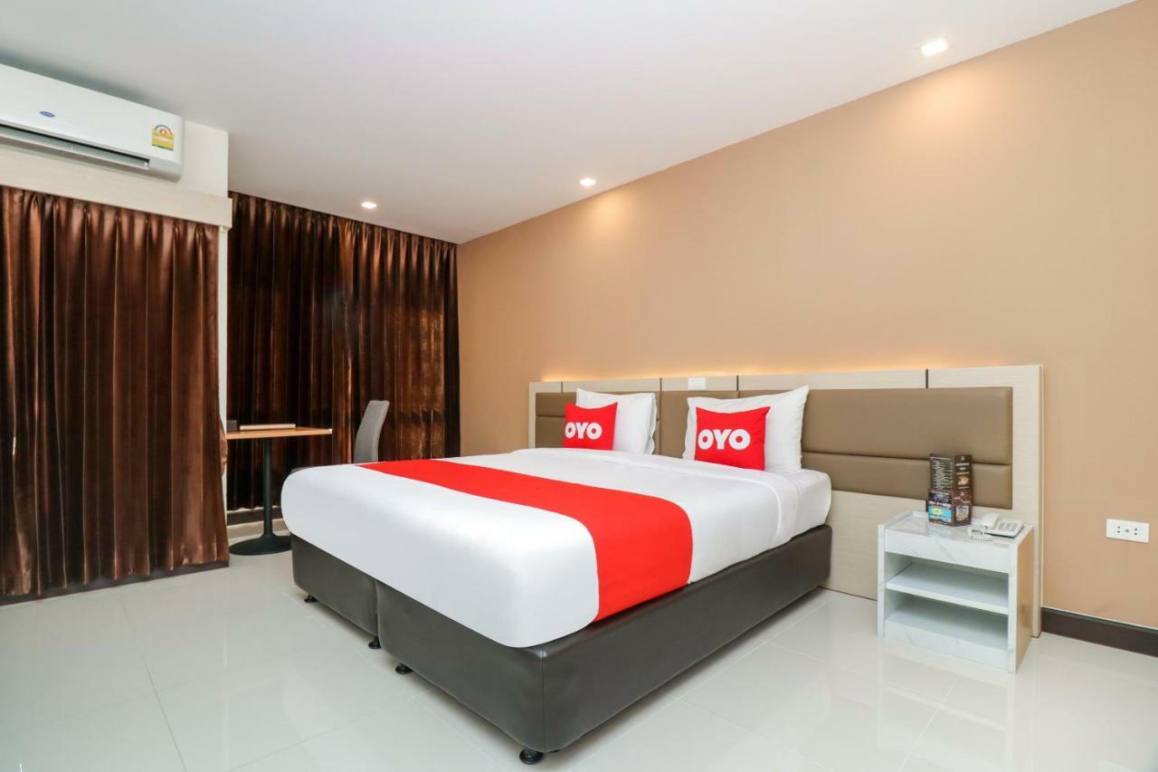 Oyo 234 Tara Grande Hotel & Spa Bangkok Exteriér fotografie